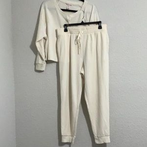 Victoria’s Secret PJ Set Size Large